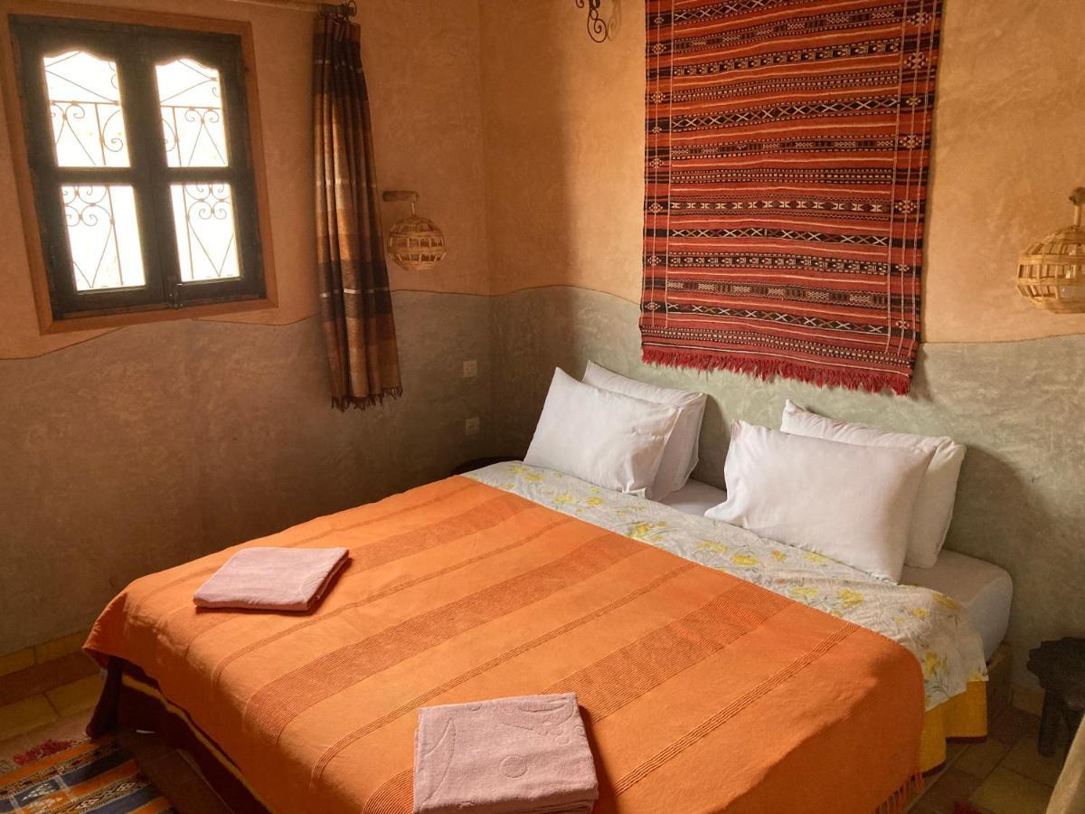 Les 4 Saisons Du Dades Bed and Breakfast Aït Idaïr Εξωτερικό φωτογραφία