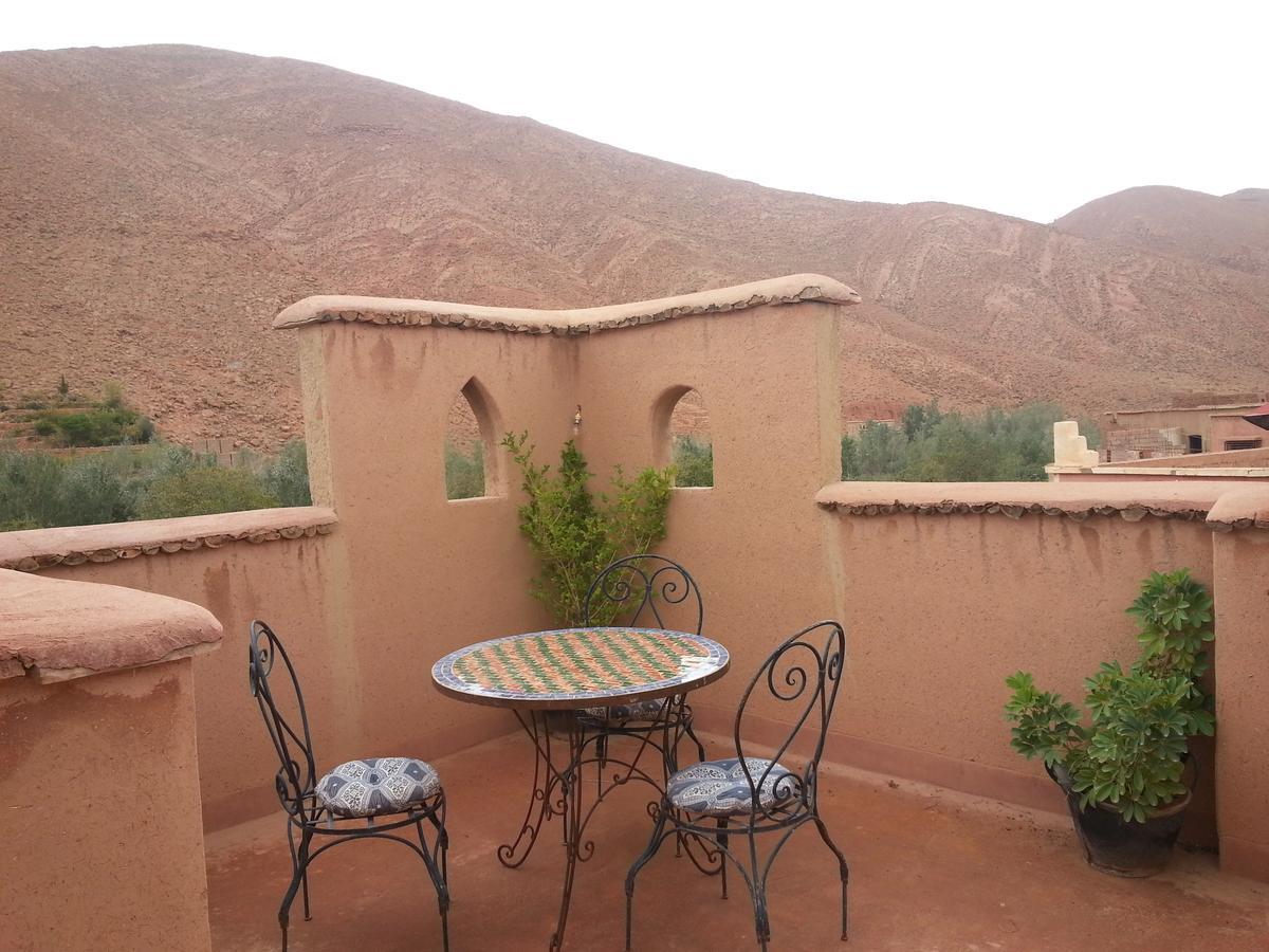 Les 4 Saisons Du Dades Bed and Breakfast Aït Idaïr Εξωτερικό φωτογραφία
